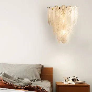הסלון מסעדה רקע מנורת קיר פוסט-מודרניות אור יוקרה השינה האמריקאי קריסטל, נוצה ליד המיטה תאורה פנימית