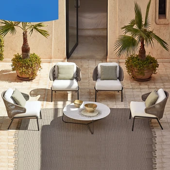 נורדי חיצונית קש ספה הפנאי כוללים מרפסת שילוב יצירתי מלון גינת חצר ריהוט רך קש כיסא שולחן תה